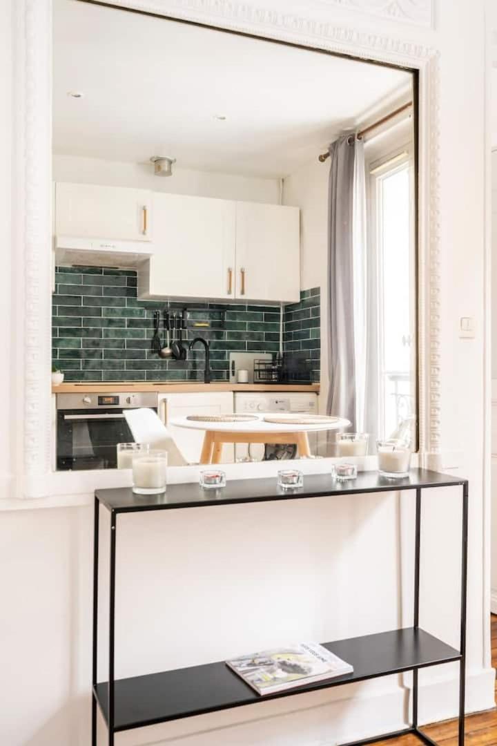 Cocoon In The Heart Of Batignolles | By Airnest Paris Exterior foto